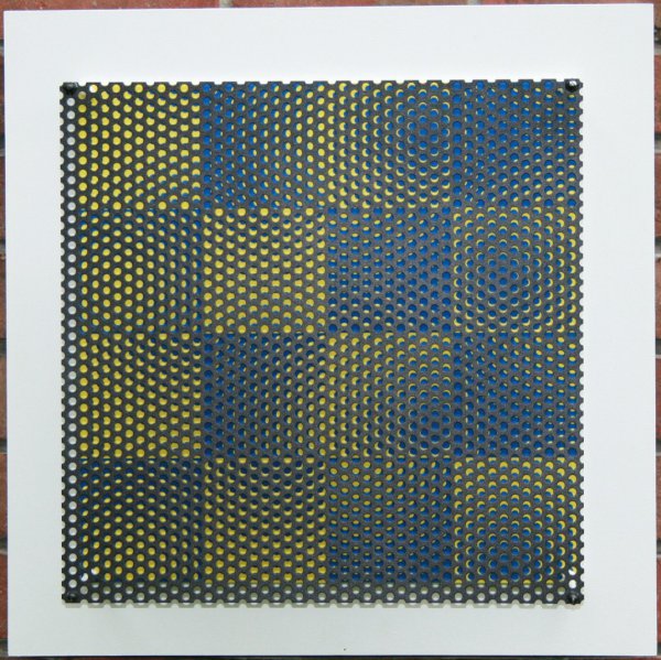 Vibration 16 Carres Bleu Et Jaune by Antonio Asis