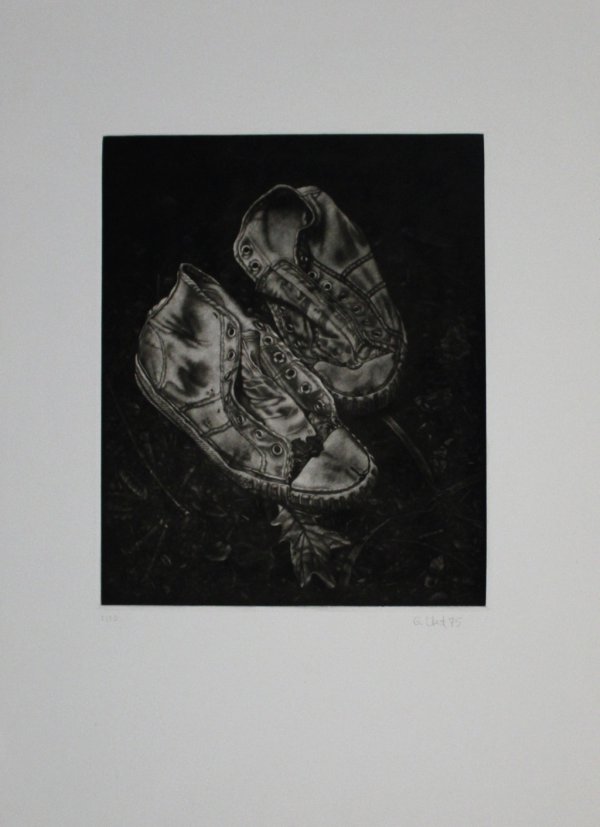 Alte Turnschuhe by Gerda Ebert