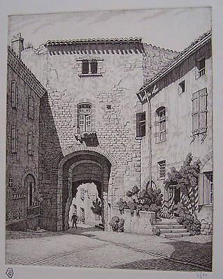 Porte Des Ormeaux, Cordes by Ian Strang