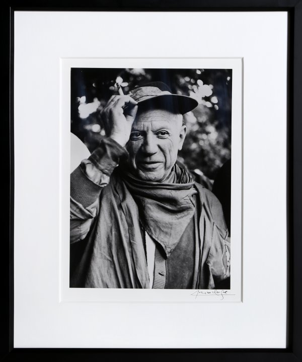 Picasso A La Feria, Revetu Des Habits De La Pena D by Lucien Clergue