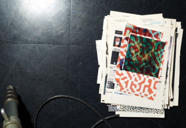 Zeichnungen Von Drama Und Frühstück Im Atelier 1 by Wade Guyton