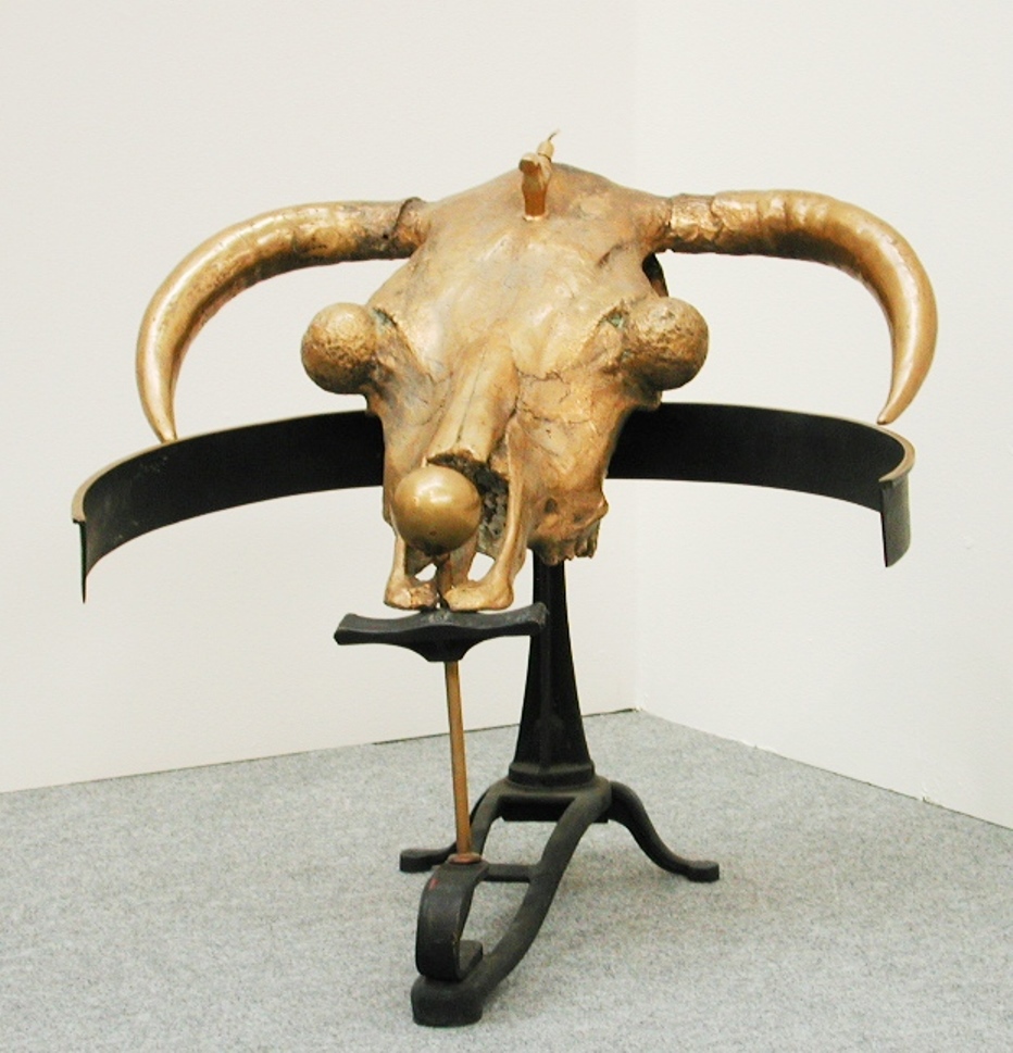 Buy Testa di bue – Stierschädel (Bull Skull) by Daniel Spoerri ...