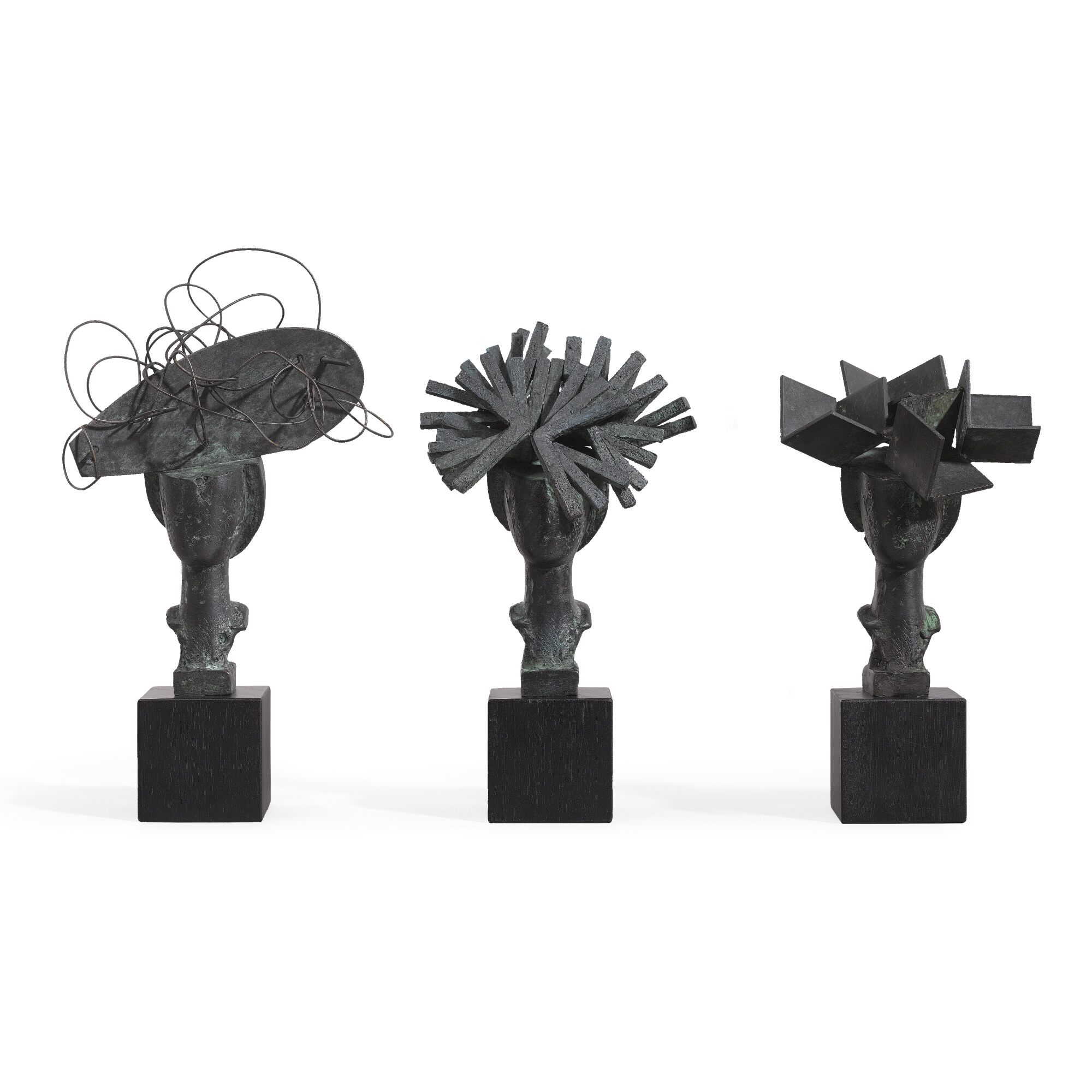 Diálogo de Damas (Barajas) by Manolo Valdes