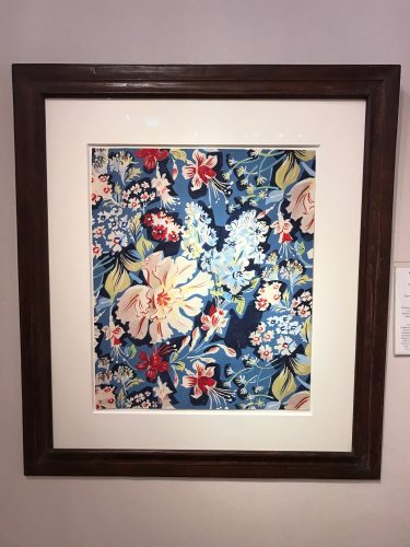 Fleurs de printemps, tulipe perroquet, oeuillets, paquerettes sur fond bleu by Raoul Dufy at