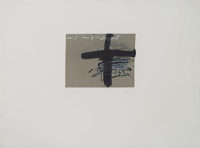 Aparicions 8 by Antoni Tapies