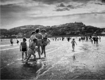 Scarborough Beach by Thurston Hopkins at Osborne Samuel Gallery