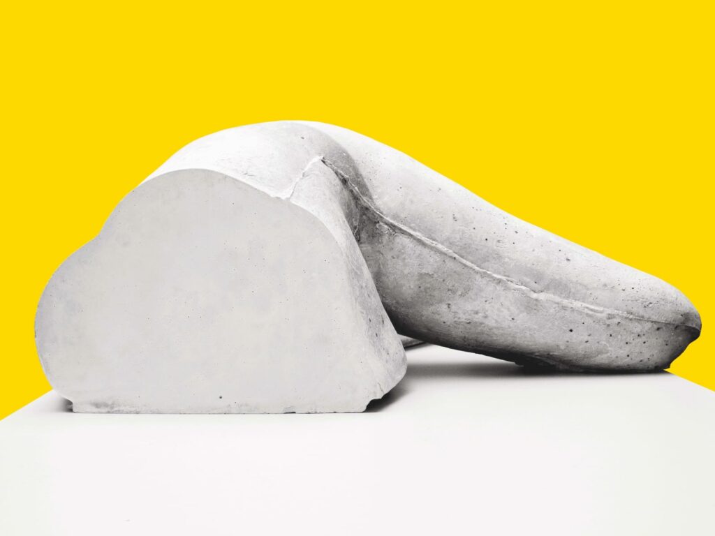 JULIAN SIMMONS AND SARAH LUCAS MARGOT IN LANDSCAPE FORMAT MOTHER-EARTH LIKE (LEVEL), 2021