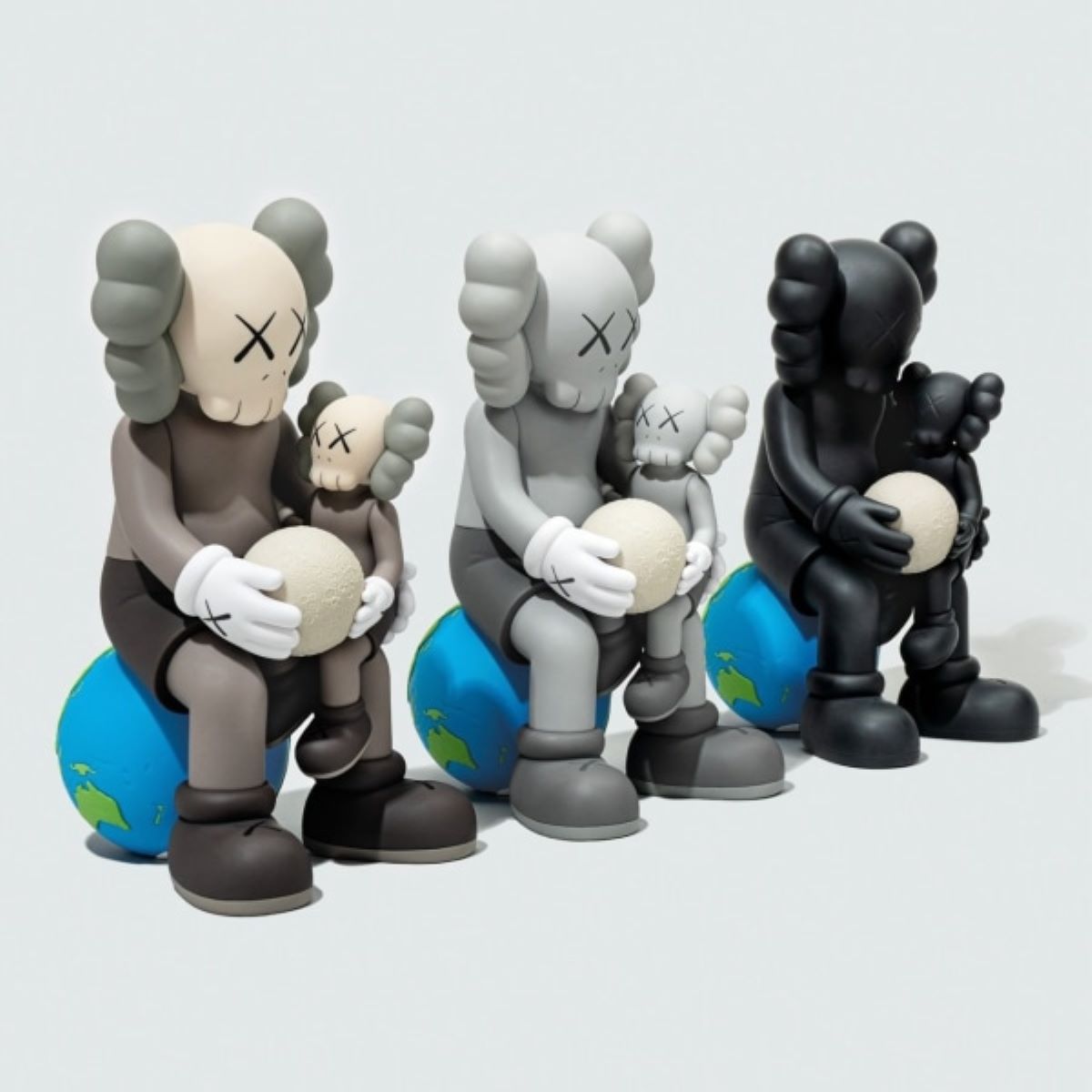 Holiday, Thailand. -complete set of 3 by KAWS