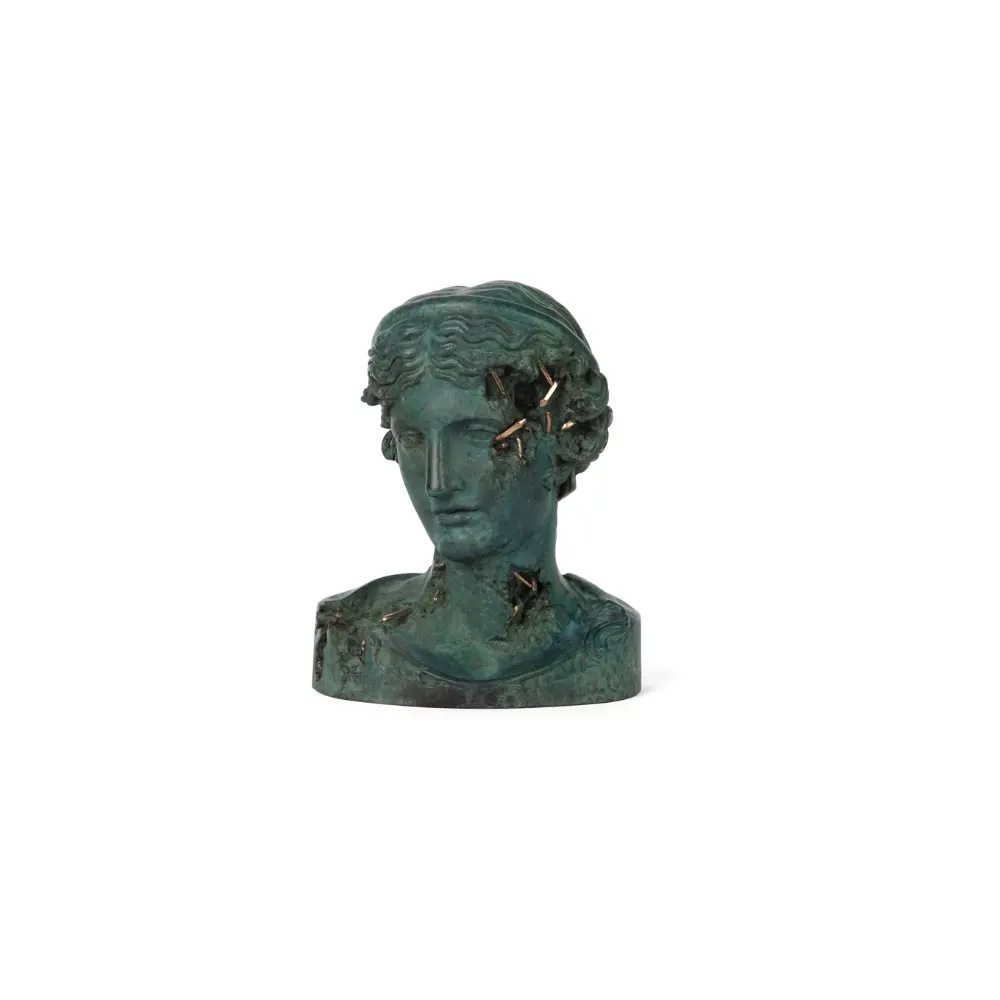 Daniel Arsham, Melpomène en bronze érodé Tiffany Vert Patine by Daniel Arsham