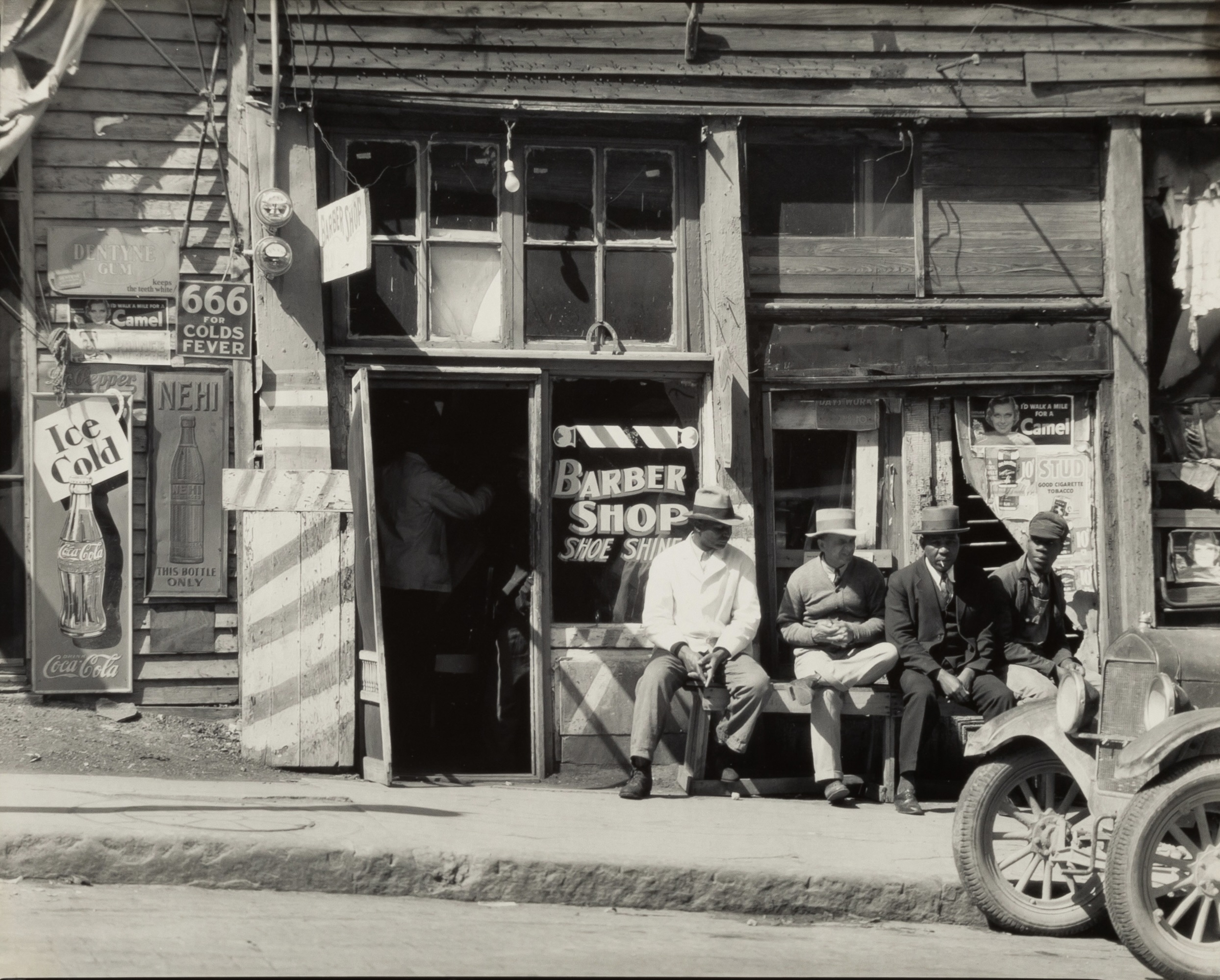 Sidewalk in Vicksburg, Mississippi by Walker Evans