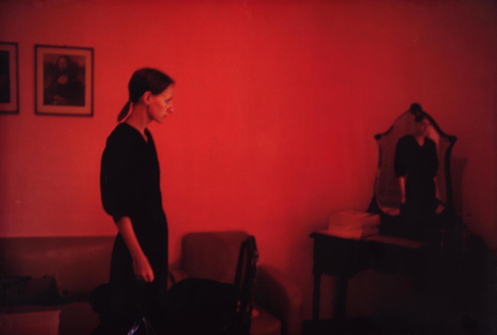 Suzanne With Mona Lisa, Mexico City 1981 by Nan Goldin