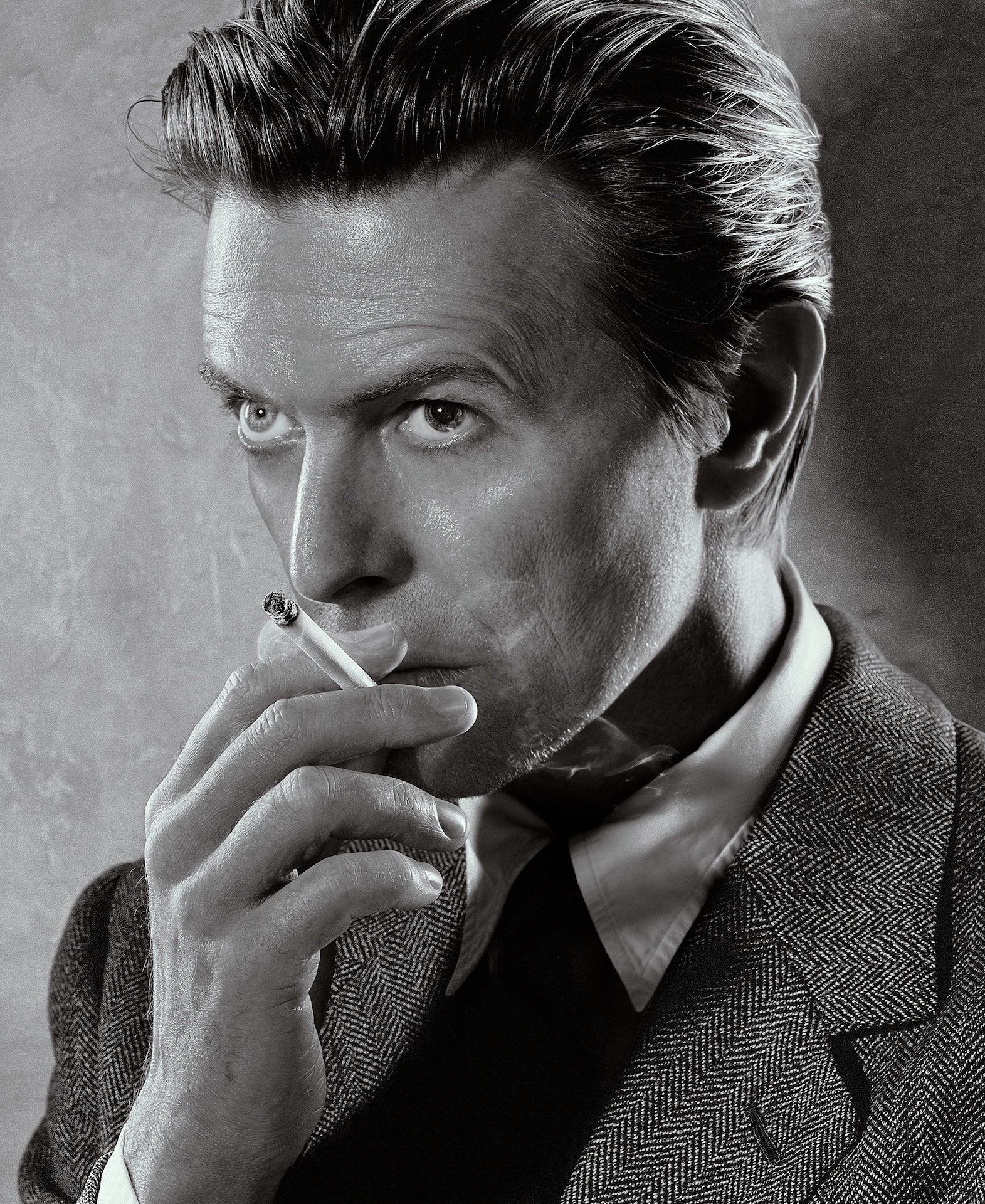 David Bowie, Smoking (B&W) by Markus Klinko
