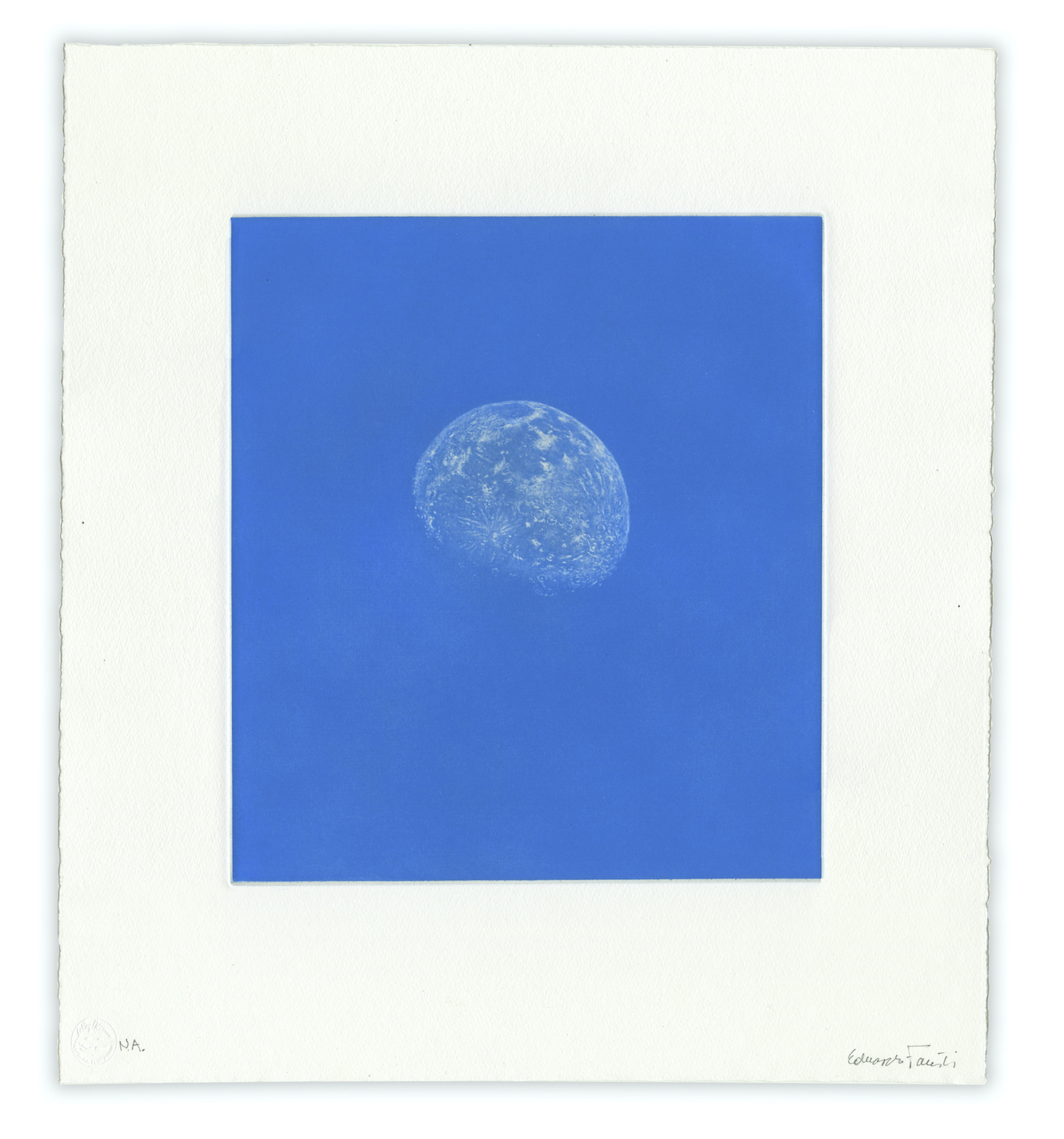 Waning in Blue by Eduardo Fausti